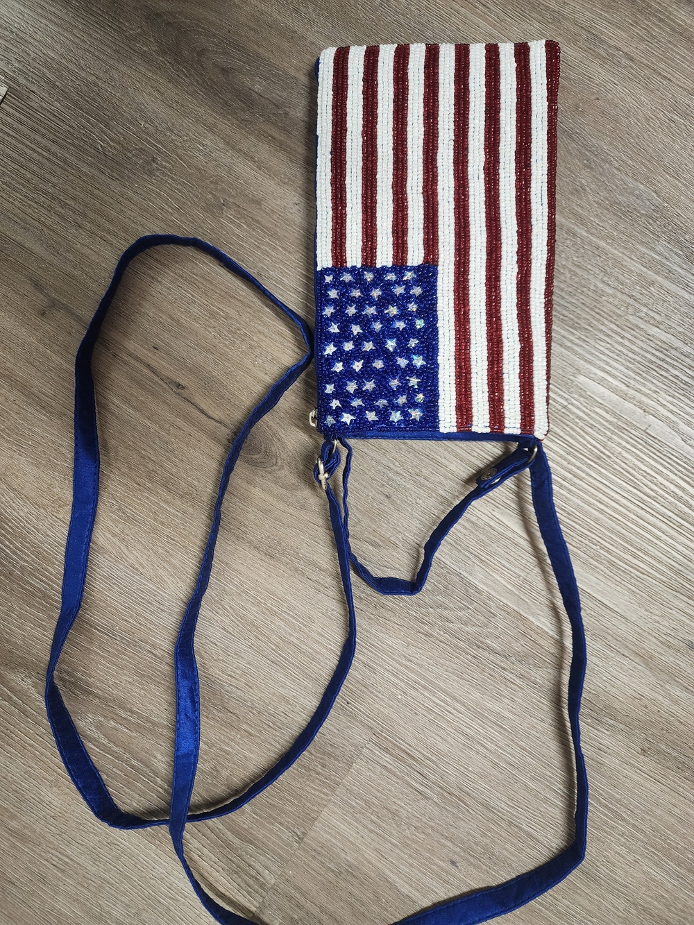 Beaded American Flag Small Crossbody Bag - Blue/Red/White